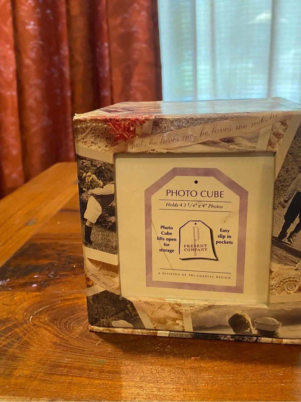 Present Company Photo Cube Frame in Cream and Brown